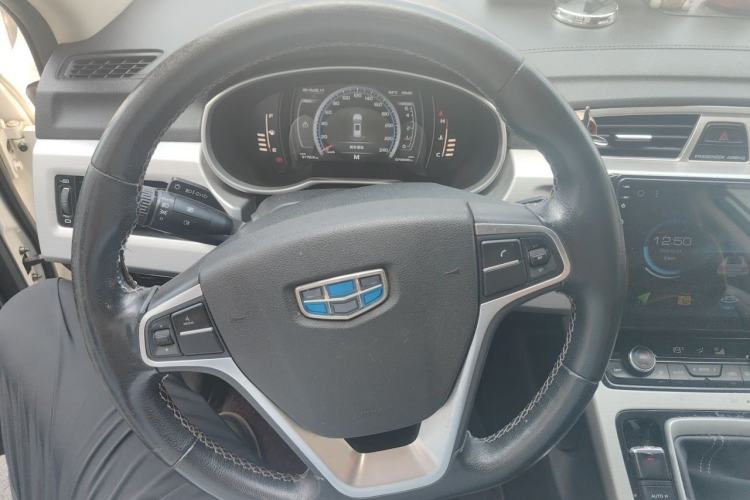 Used Geely Auto Emgrand X7 Sport 2016 2.0L Manual ZhiShang Version Steering Wheel