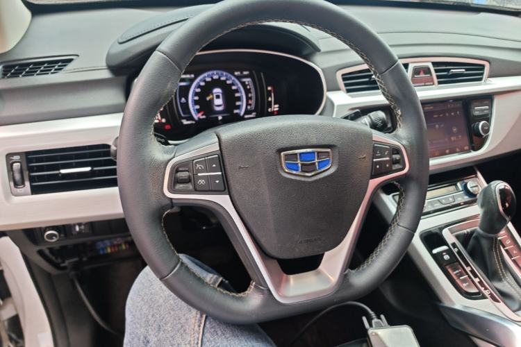 Used Geely Auto Emgrand X7 Sport 2016 1.8TD Automatic Smart Model Steering Wheel