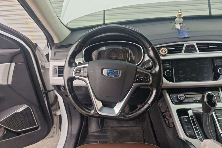 Used Geely Auto Emgrand X7 Sport 2016 1.8TD Automatic ZhiZun Version Steering Wheel