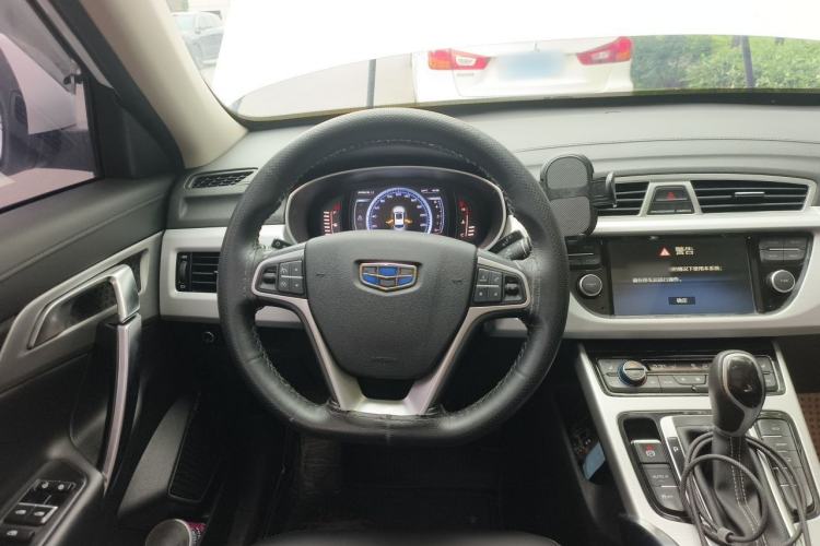 Used Geely Auto Emgrand X7 Sport 2016 1.8TD Automatic Smart Model Steering Wheel