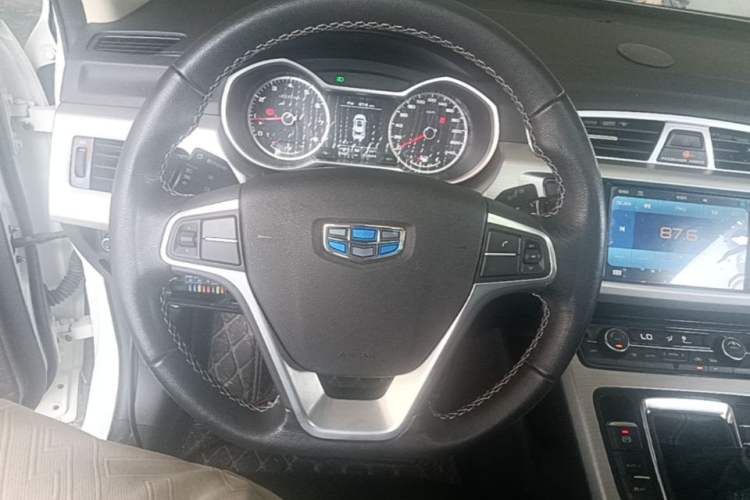 Used Geely Auto Emgrand X7 Sport 2016 2.0L Manual ZhiShang Version Steering Wheel
