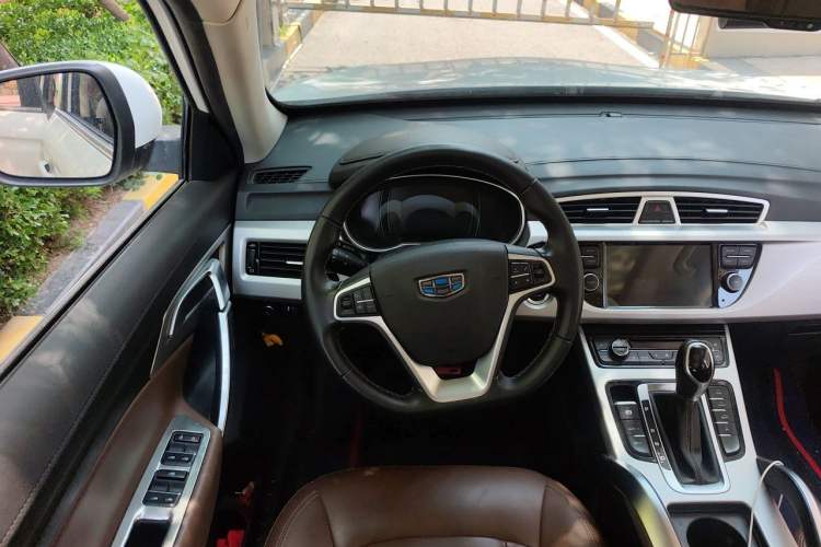 Used Geely Auto Emgrand X7 Sport 2016 1.8TD Automatic ZhiZun Version Steering Wheel