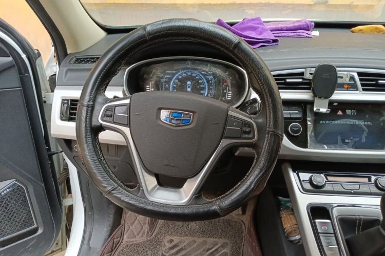 Used Geely Auto Emgrand X7 Sport 2016 2.0L Manual Smart Connect Version Steering Wheel
