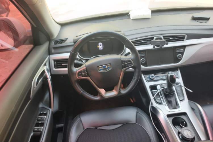 Used Geely Auto Emgrand X7 Sport 2016 1.8TD Automatic Smart Model Steering Wheel