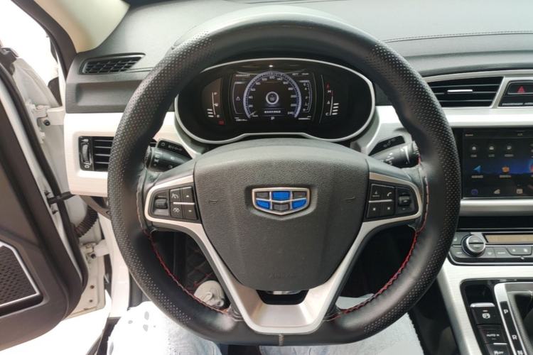 Used Geely Auto Emgrand X7 Sport 2016 1.8TD Automatic Smart Model Steering Wheel