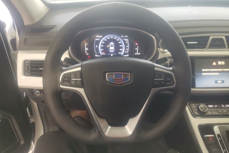 Used Geely Auto Emgrand X7 Sport 2016 1.8TD Automatic All-Wheel-Drive ZhiZun Edition Steering Wheel