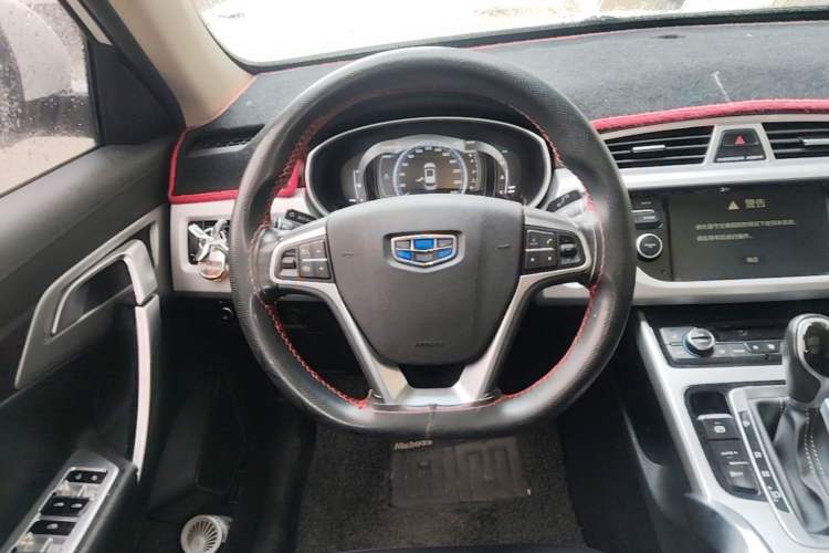 Used Geely Auto Emgrand X7 Sport 2016 1.8TD Automatic ZhiShang Model Steering Wheel