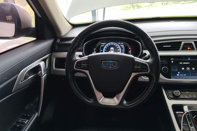 Used Geely Auto Emgrand X7 Sport 2016 1.8TD Automatic Smart Model Steering Wheel
