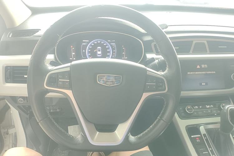 Used Geely Auto Emgrand X7 Sport 2016 1.8TD Automatic Smart Model Steering Wheel