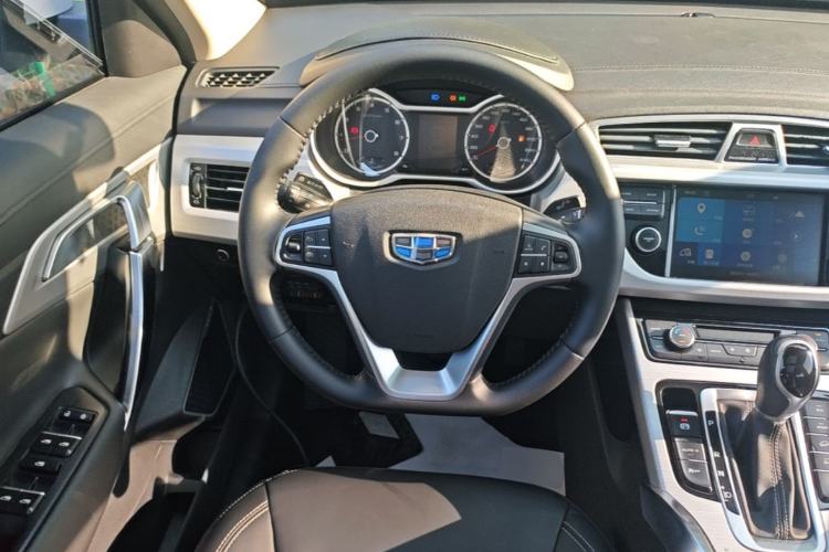 Used Geely Auto Emgrand X7 Sport 2016 1.8TD Automatic ZhiShang Model Steering Wheel