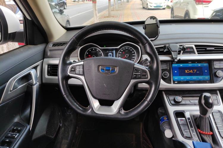 Used Geely Auto Emgrand X7 Sport 2016 1.8TD Automatic ZhiShang Model Steering Wheel