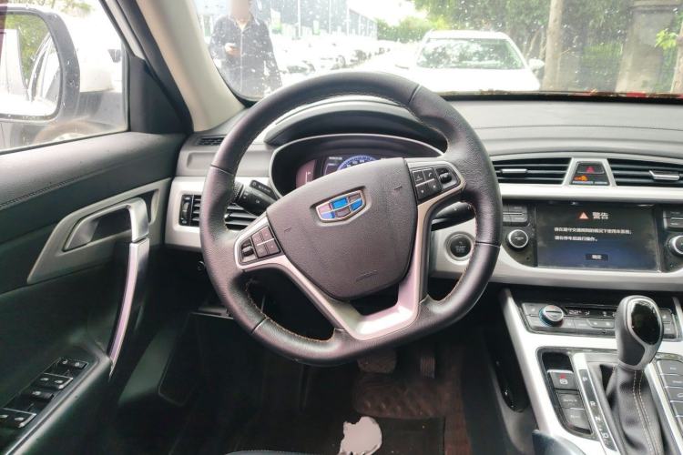 Used Geely Auto Emgrand X7 Sport 2016 1.8TD Automatic Smart Model Steering Wheel