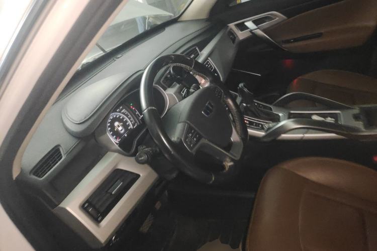 Used Geely Auto Emgrand X7 Sport 2016 1.8TD Automatic ZhiZun Version Steering Wheel