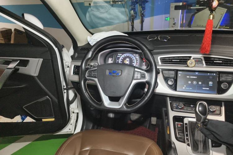 Used Geely Auto Emgrand X7 Sport 2016 1.8TD Automatic ZhiZun Version Steering Wheel
