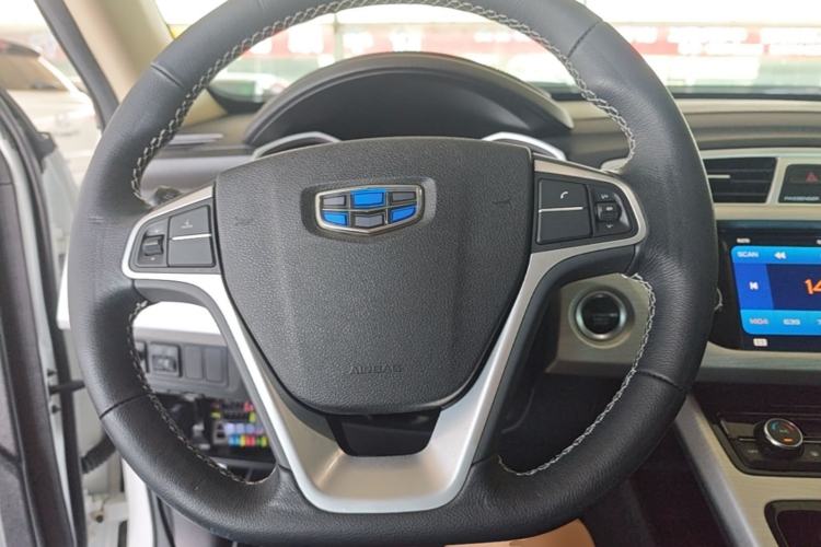 Used Geely Auto Emgrand X7 Sport 2016 1.8TD Manual ZhiShang Model Steering Wheel