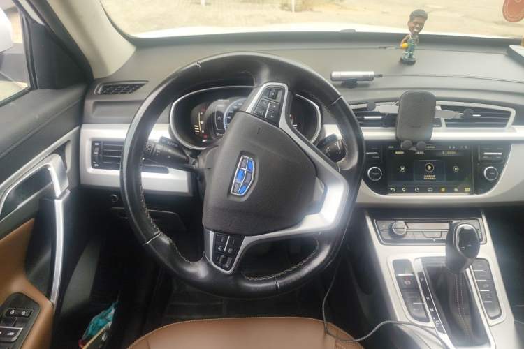 Used Geely Auto Emgrand X7 Sport 2016 1.8TD Automatic ZhiZun Version Steering Wheel