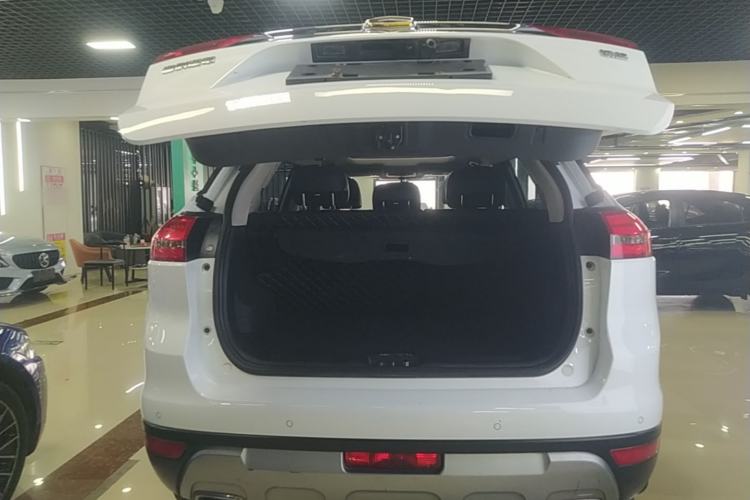 Used Geely Auto Emgrand X7 Sport 2016 1.8TD Automatic ZhiShang Model Trunk