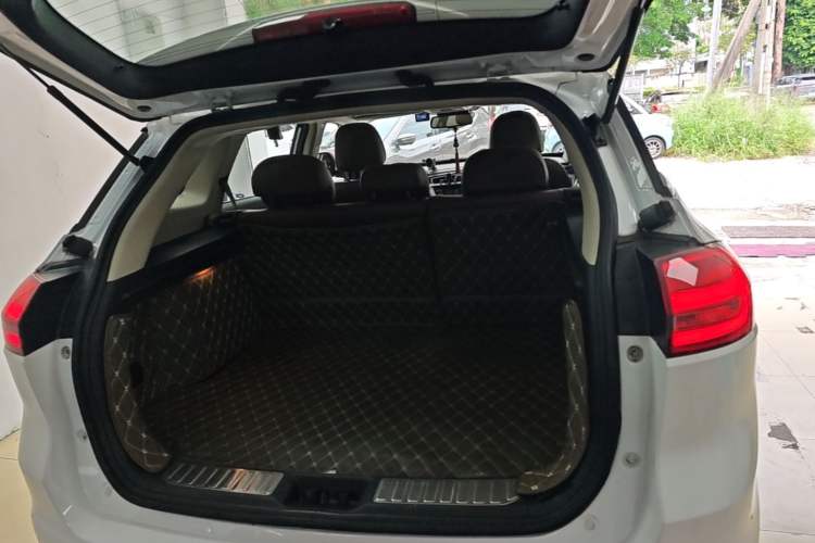 Used Geely Auto Emgrand X7 Sport 2016 1.8TD Automatic ZhiZun Version Trunk