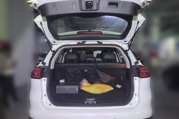 Used Geely Auto Emgrand X7 Sport 2016 1.8TD Automatic Smart Connectivity Version Trunk