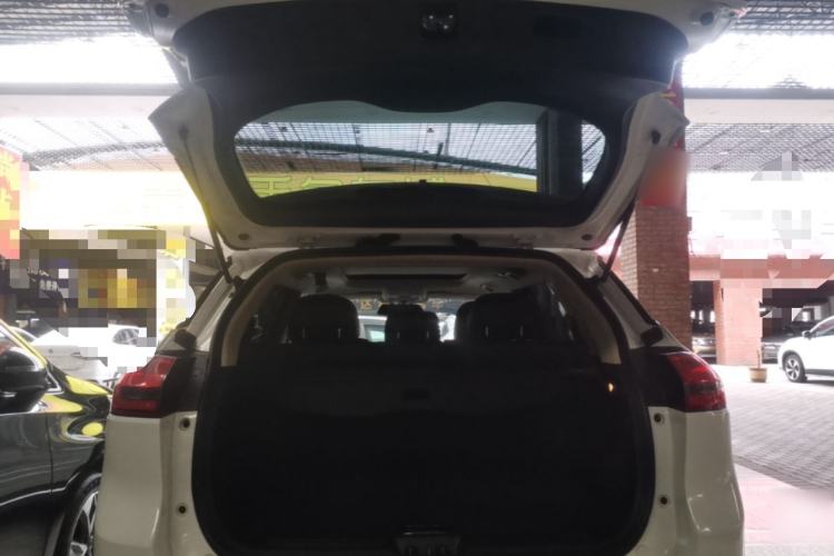 Used Geely Auto Emgrand X7 Sport 2016 2.0L Manual ZhiShang Version Trunk