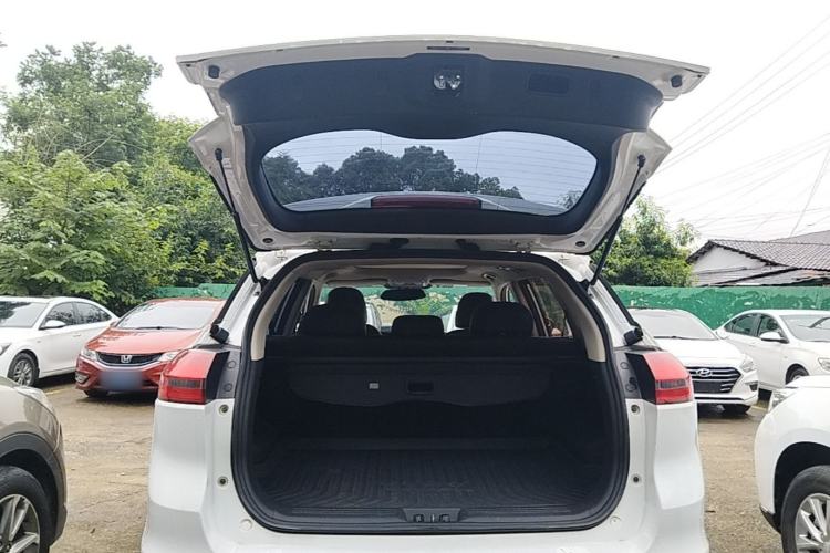 Used Geely Auto Emgrand X7 Sport 2016 1.8TD Automatic Smart Connectivity Version Trunk