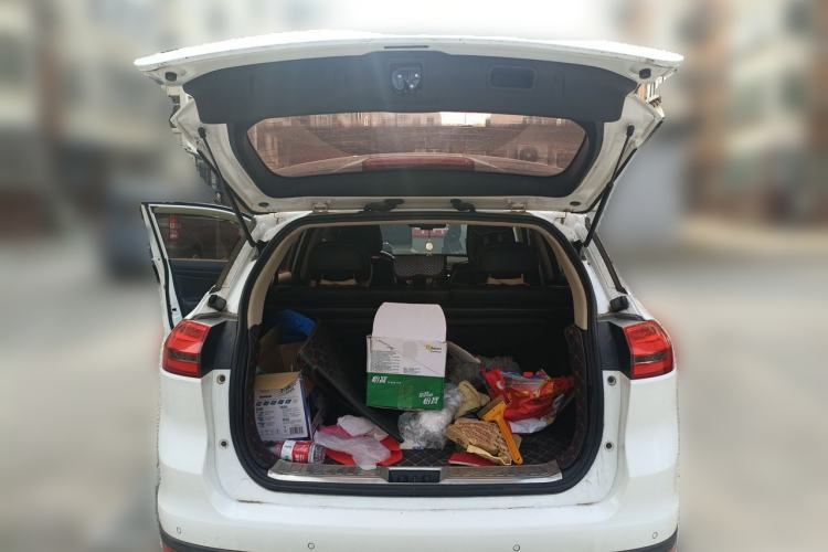 Used Geely Auto Emgrand X7 Sport 2016 1.8TD Automatic Smart Model Trunk