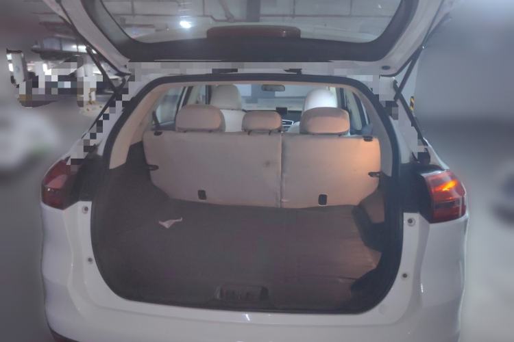 Used Geely Auto Emgrand X7 Sport 2016 1.8TD Automatic Smart Model Trunk