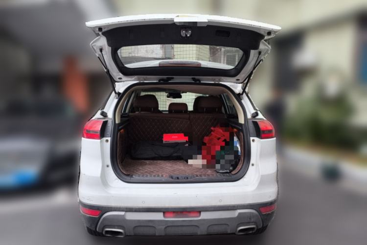 Used Geely Auto Emgrand X7 Sport 2016 1.8TD Automatic ZhiZun Version Trunk