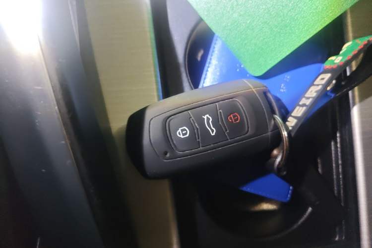 Used Geely Auto Emgrand X7 Sport 2016 1.8TD Automatic Smart Model Vehicle Key