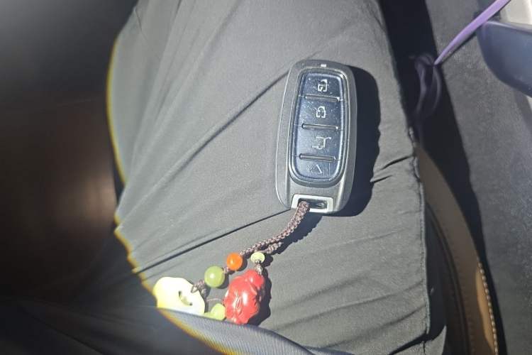 Used Geely Auto Emgrand X7 Sport 2016 1.8TD Automatic ZhiZun Version Vehicle Key