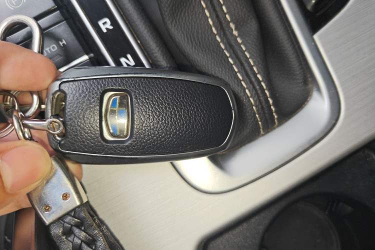Used Geely Auto Emgrand X7 Sport 2016 1.8TD Automatic ZhiShang Model Vehicle Key