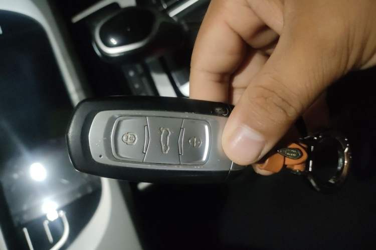 Used Geely Auto Emgrand X7 Sport 2016 1.8TD Automatic ZhiZun Version Vehicle Key