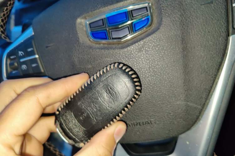 Used Geely Auto Emgrand X7 Sport 2016 1.8TD Automatic ZhiZun Version Vehicle Key