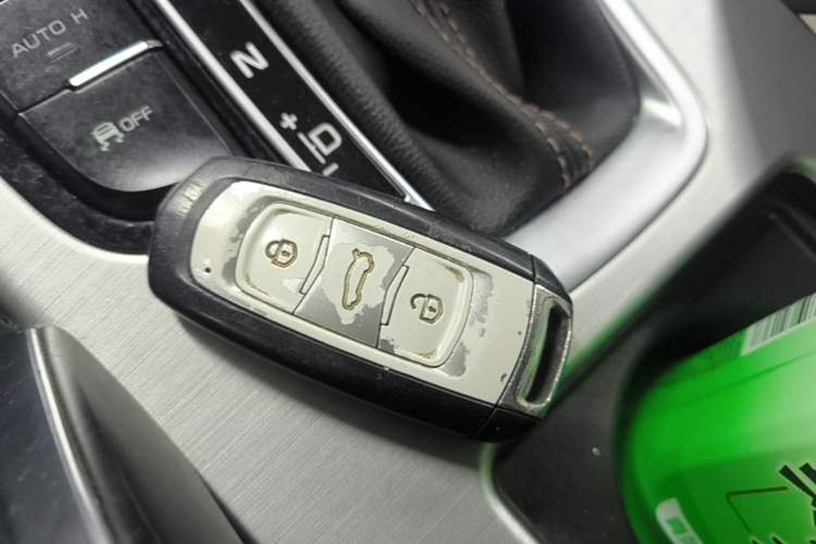 Used Geely Auto Emgrand X7 Sport 2016 1.8TD Automatic ZhiZun Version Vehicle Key