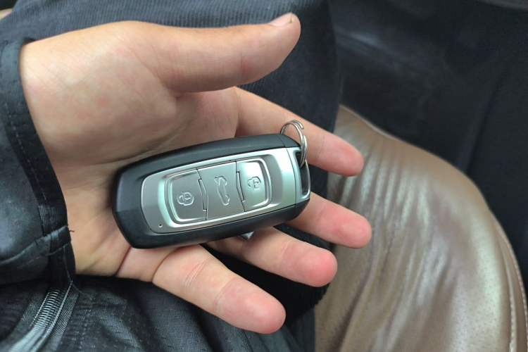 Used Geely Auto Emgrand X7 Sport 2016 1.8TD Automatic ZhiZun Version Vehicle Key