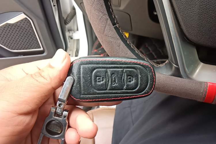 Used Geely Auto Emgrand X7 Sport 2016 1.8TD Automatic ZhiZun Version Vehicle Key