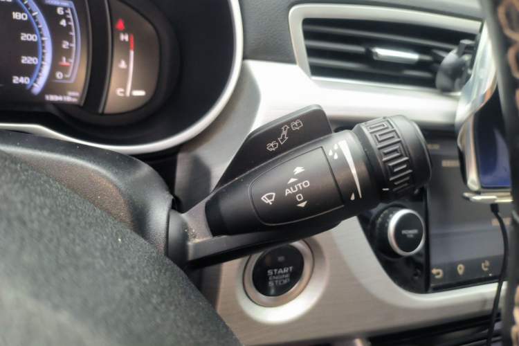 Used Geely Auto Emgrand X7 Sport 2016 1.8TD Automatic ZhiZun Version Vehicle Key