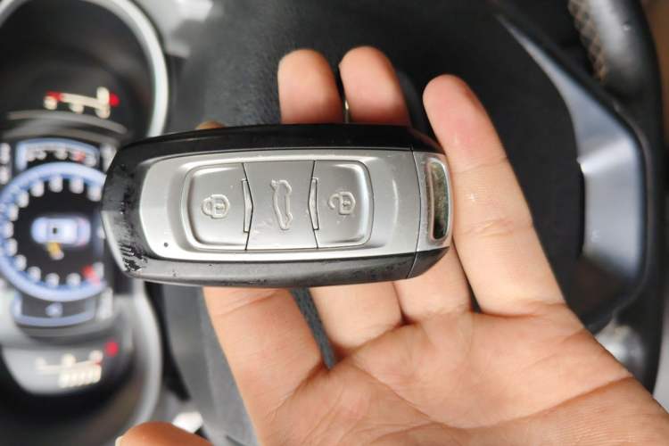 Used Geely Auto Emgrand X7 Sport 2016 1.8TD Automatic ZhiZun Version Vehicle Key