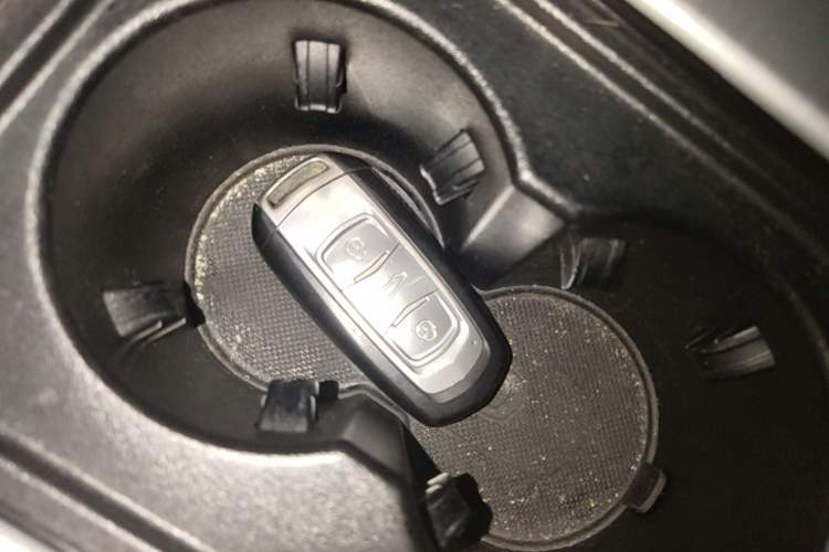 Used Geely Auto Emgrand X7 Sport 2016 1.8TD Automatic ZhiZun Version Vehicle Key
