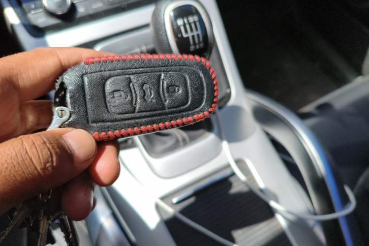 Used Geely Auto Emgrand X7 Sport 2016 2.0L Manual ZhiShang Version Vehicle Key