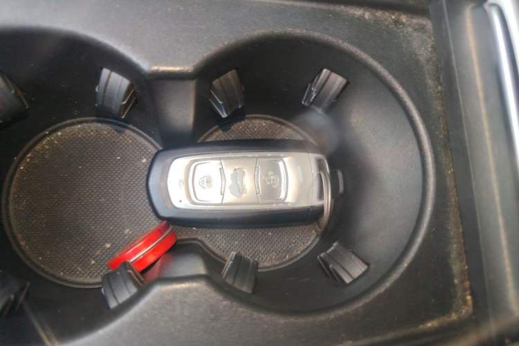Used Geely Auto Emgrand X7 Sport 2016 1.8TD Automatic Smart Model Vehicle Key