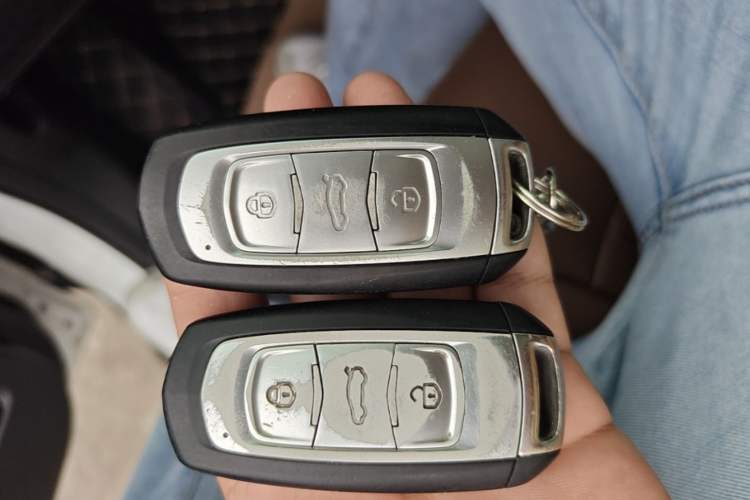 Used Geely Auto Emgrand X7 Sport 2016 1.8TD Automatic ZhiZun Version Vehicle Key