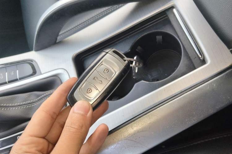 Used Geely Auto Emgrand X7 Sport 2016 1.8TD Automatic ZhiShang Model Vehicle Key