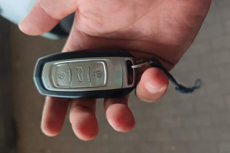 Used Geely Auto Emgrand X7 Sport 2016 1.8TD Automatic Smart Model Vehicle Key