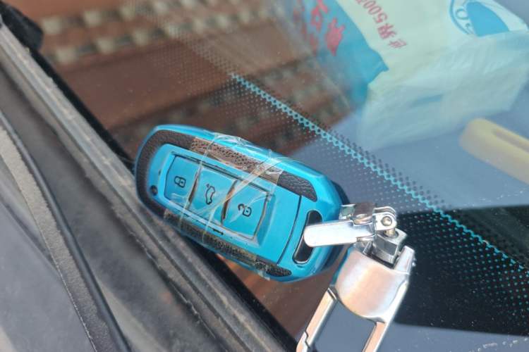 Used Geely Auto Emgrand X7 Sport 2016 1.8TD Automatic ZhiZun Version Vehicle Key
