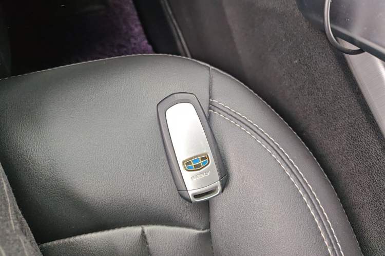 Used Geely Auto Emgrand X7 Sport 2016 1.8TD Automatic Smart Model Vehicle Key