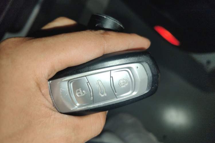 Used Geely Auto Emgrand X7 Sport 2016 1.8TD Automatic Smart Model Vehicle Key