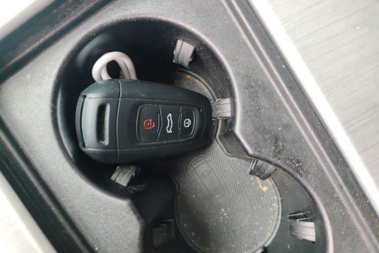 Used Geely Auto Emgrand X7 Sport 2016 1.8TD Automatic Smart Model Vehicle Key