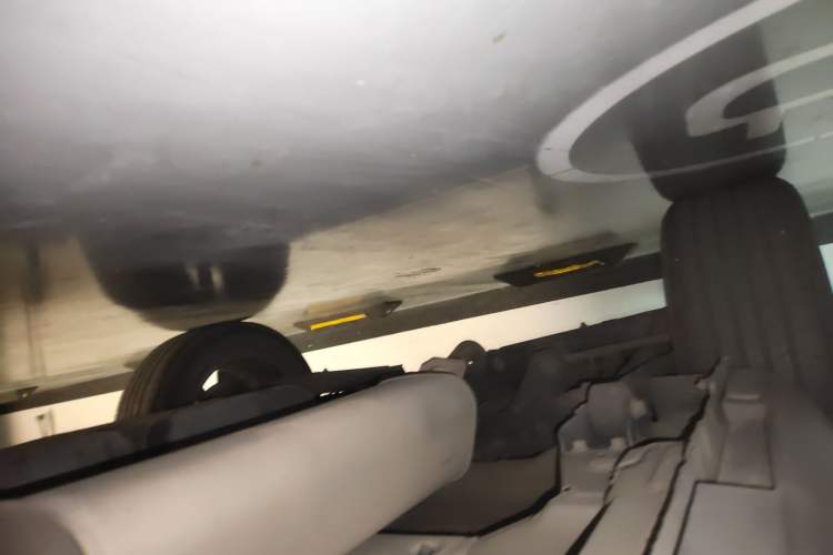 Used Geely Auto Emgrand X7 Sport 2016 1.8TD Automatic Smart Model Chassis Front Right