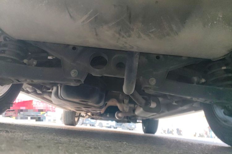 Used Geely Auto Emgrand X7 Sport 2016 2.0L Manual Smart Connect Version Chassis Rear